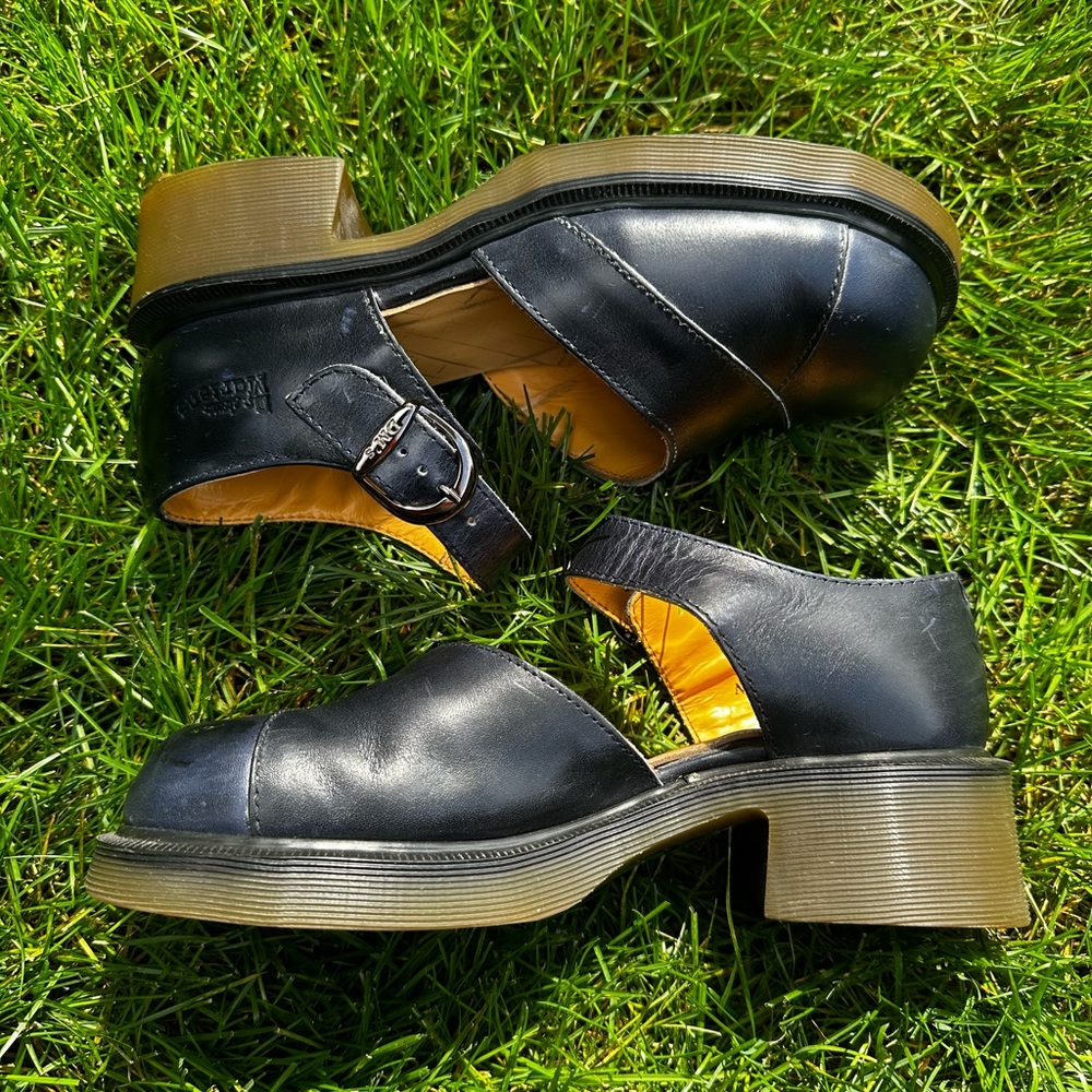 Black Smooth Open Waisted Vamp Dr. Marten